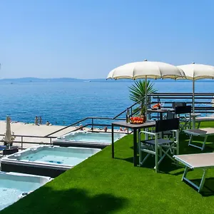 ゲストハウス Via Mare Luxury